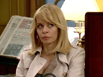 Tuñón a Charo: "¿Qué quieres a cambio de desaparecer de nuestras vidas?" Tuñón a Charo: "¿Qué quieres a cambio de desaparecer de nuestras vidas?"