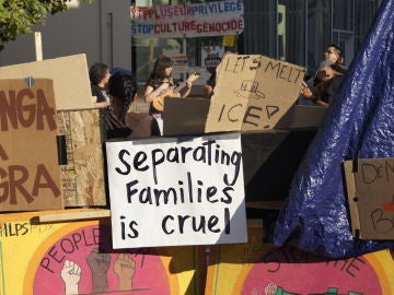 Protestas contra las familias separadas