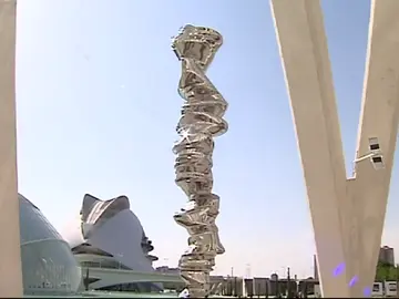 Tony Cragg llena de formas la Ciudad de las Artes y las Ciencias Tony Cragg llena de formas la Ciudad de las Artes y las Ciencias