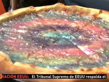 Pizza con purpurina: el plato estrella de un restaurante de Santa Mónica (EEUU) 