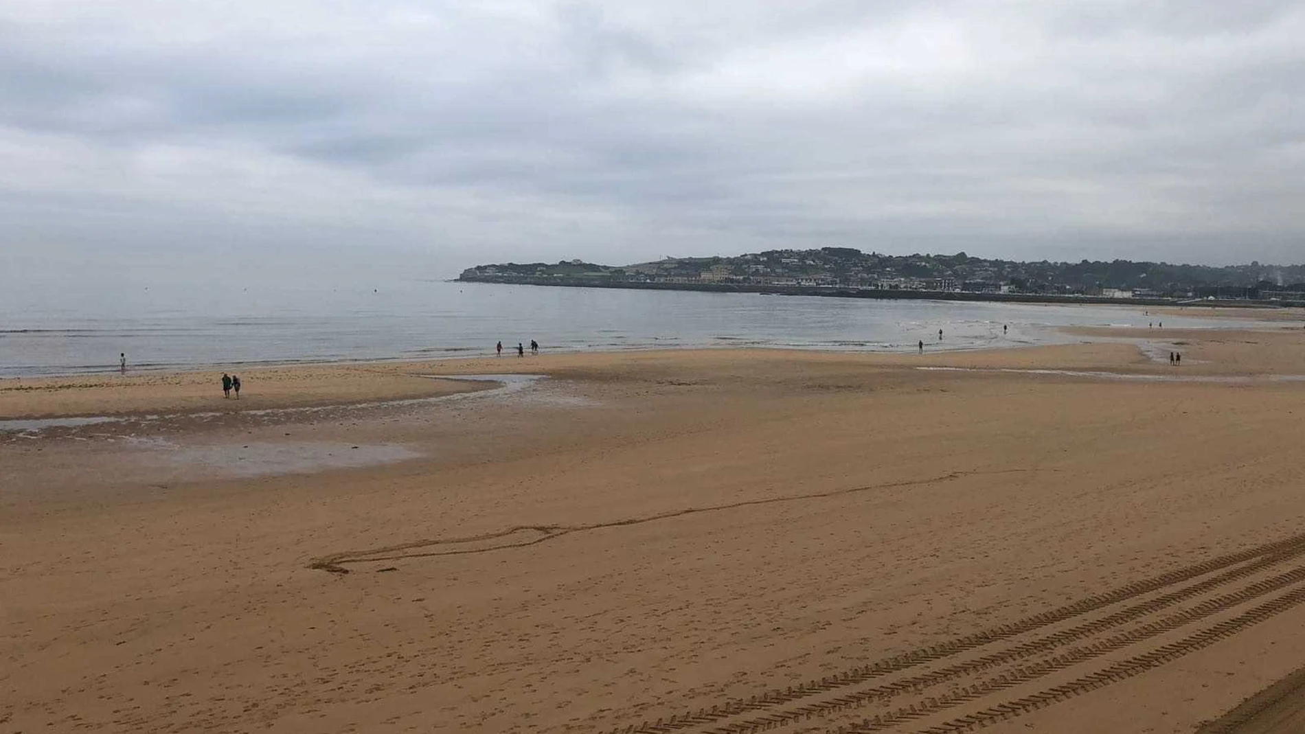 Playa de San Lorenzo (Gijón) Playa de San Lorenzo (Gijón)