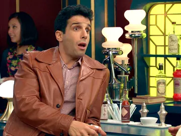 Ignacio, a cuadros al conocer al director de María Ignacio, a cuadros al conocer al director de María