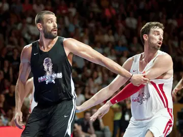 Marc y Pau Gasol, en un partido Marc y Pau Gasol, en un partido