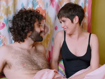 Carmen y Yago, sorprendidos en la cama tras una noche loca Carmen y Yago, sorprendidos en la cama tras una noche loca