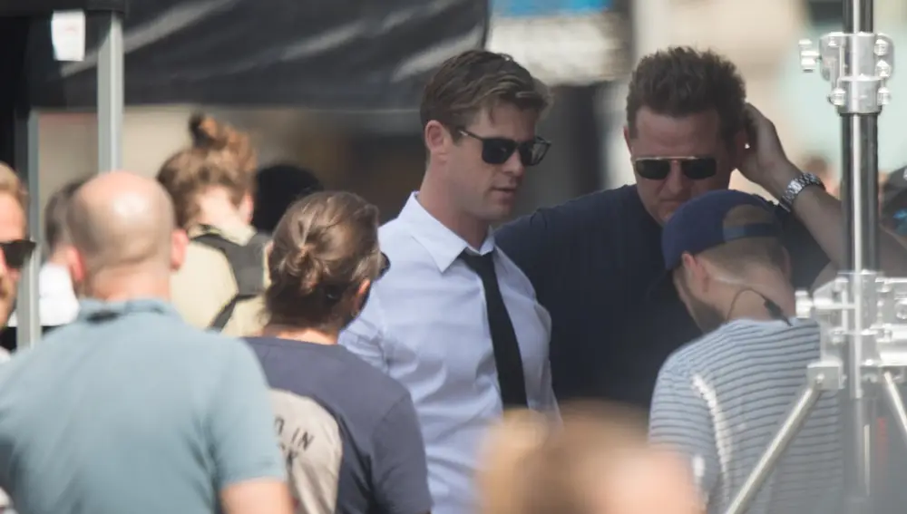 Chris Hemsworth en el rodaje del spin-off de 'Men in Black'