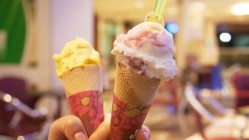 Helados con cucurucho de galleta