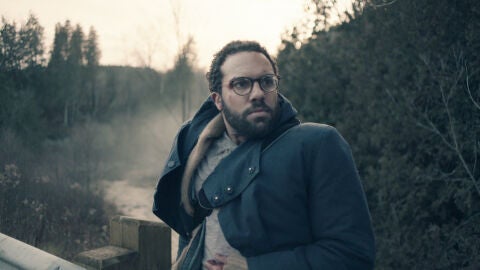 Luke Bankole logra escapar de un tormentoso accidente al borde de la muerte