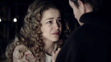 Elionor se apoya en Joan para provocar un acercamiento con Arnau