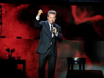 El cantante mexicano Luis Miguel El cantante mexicano Luis Miguel