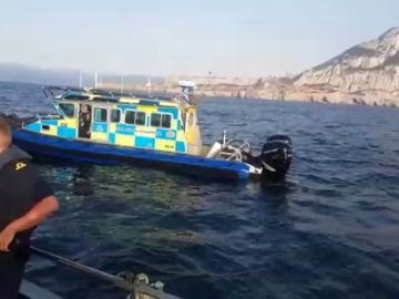 Nuevo incidente en aguas cercanas a Gibraltar: Pescadores gaditanos denuncian una agresión con gas pimienta por la Policía gibraltareña