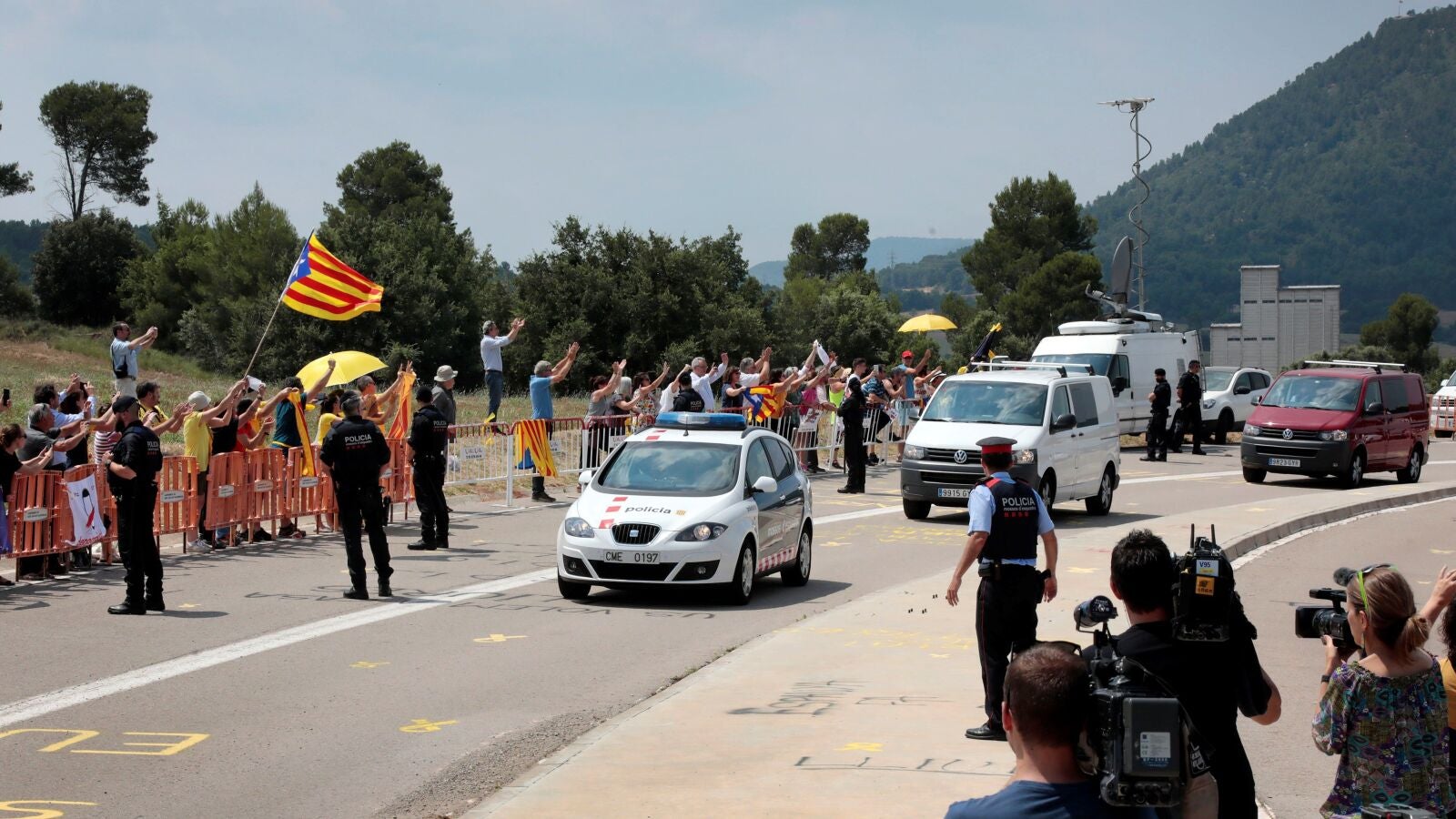 Turull, Forn y Rull llegan ingresan en la cárcel de Lledoners (Barcelona)