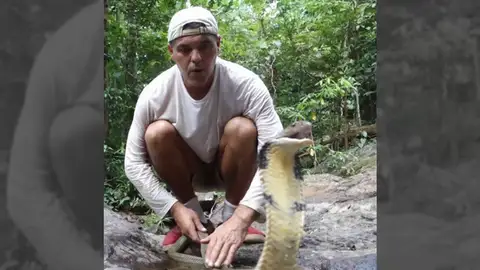Frank Cuesta: "Los niños a los que se debería invitar a la final del Mundial... ¡son los hijos del buzo muerto!" Frank Cuesta: "Los niños a los que se debería invitar a la final del Mundial... ¡son los hijos del buzo muerto!"