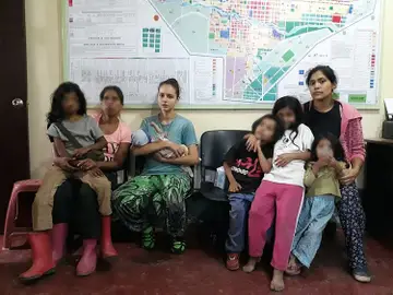 Las tres mujeres retenidas con sus hijos por Gnosis, entre ellas Patricia Aguilar Las tres mujeres retenidas con sus hijos por Gnosis, entre ellas Patricia Aguilar