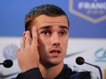 Griezmann en rueda de prensa