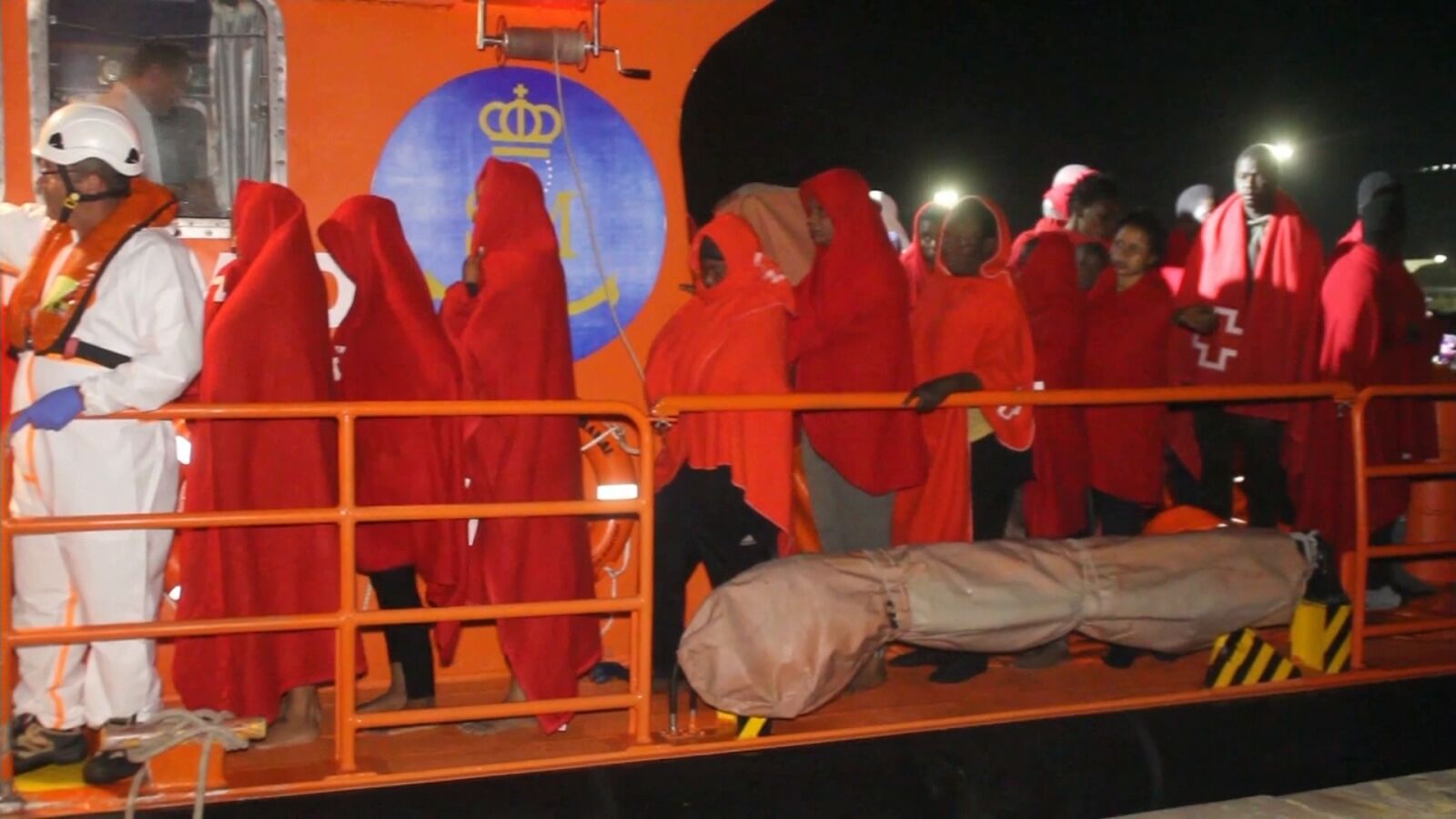 Más de 200 inmigrantes rescatados de pateras frente a la costa de Cádiz y Salvamento espera nuevas llegadas