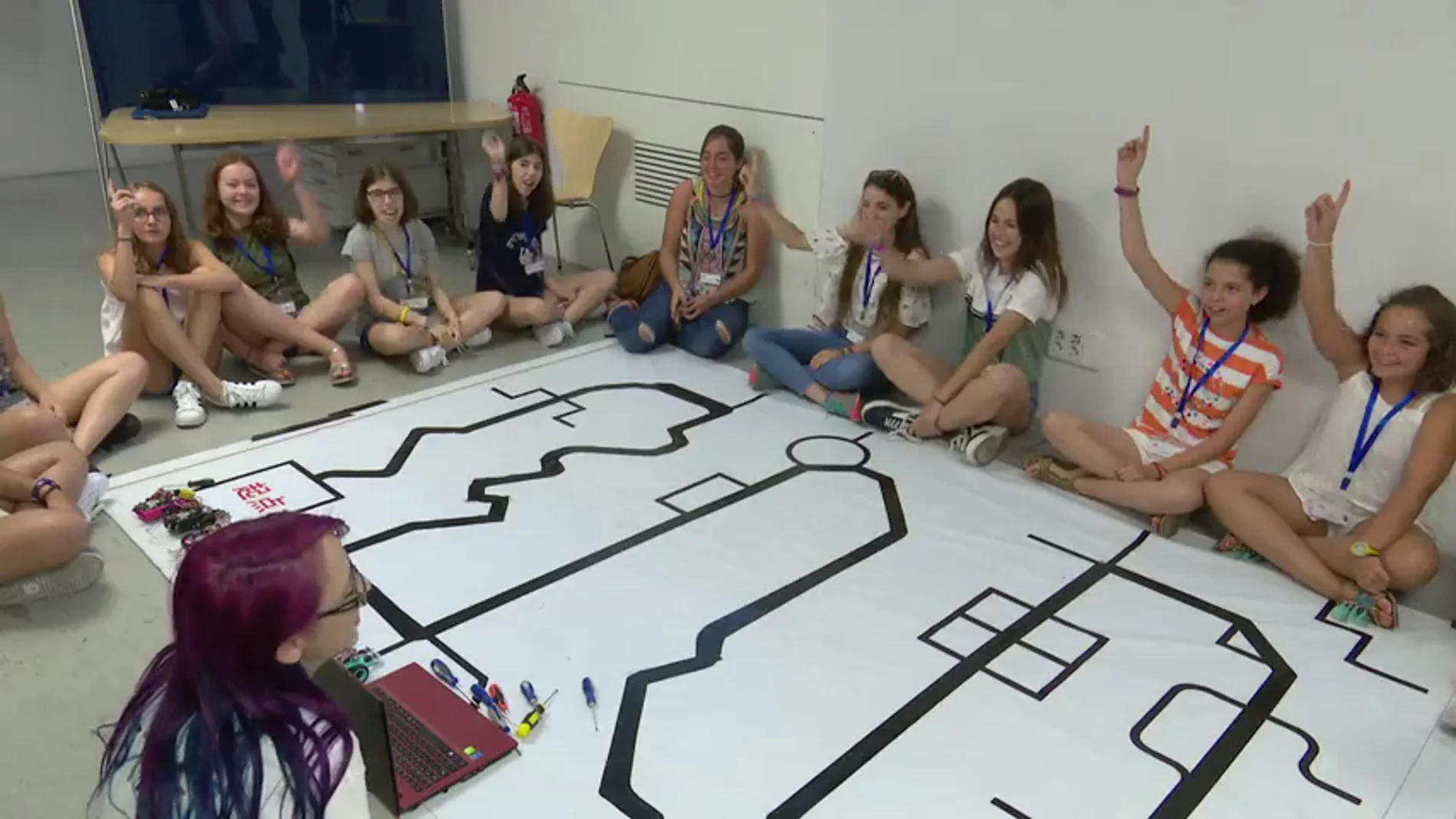 Talleres para niñas como fórmula para acercarlas a los estudios técnicos Talleres para niñas como fórmula para acercarlas a los estudios técnicos