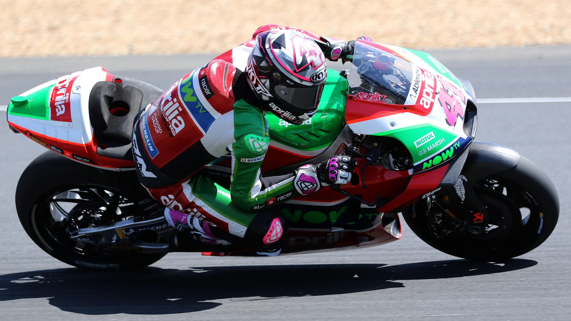 Fuerte caída de Alex Espargaró Fuerte caída de Alex Espargaró