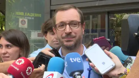 Maroto: "La URJC no encuentra los trabajos de ningún alumno de esa época porque los tienen cuando pasan 5 o 6 años" Maroto: "La URJC no encuentra los trabajos de ningún alumno de esa época porque los tienen cuando pasan 5 o 6 años"