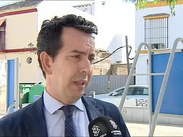 El abogado del guardia civil de 'La Manada' explica cómo fue su conversación con la policía para renovar el pasaporte El abogado del guardia civil de 'La Manada' explica cómo fue su conversación con la policía para renovar el pasaporte