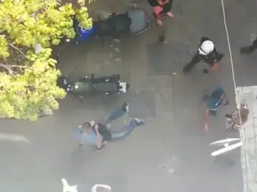 Detenido un hombre tras intentar robar una cadena a una mujer Detenido un hombre tras intentar robar una cadena a una mujer