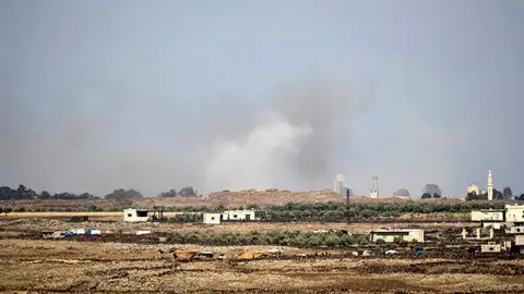 Imagen de archivo de bombardeos en Siria Imagen de archivo de bombardeos en Siria