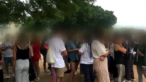 Más de 200 voluntarios españoles en Ghana y Sri Lanka denuncian haber sido estafados Más de 200 voluntarios españoles en Ghana y Sri Lanka denuncian haber sido estafados