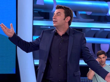 Revive la "bronca" entre Arturo Valls y una señora del público de '¡Ahora Caigo!'