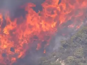 Los incendios en California ya han arrasado 4.500 hectáreas Los incendios en California ya han arrasado 4.500 hectáreas