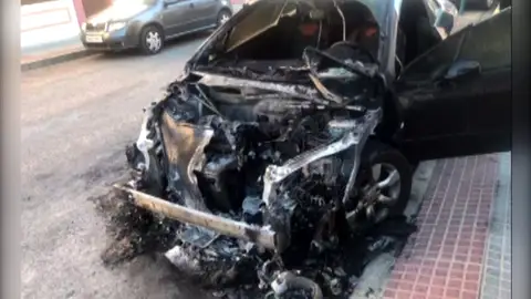 Una mujer de Sevilla acusa a su ex pareja de maltrato y acoso diario Una mujer de Sevilla acusa a su ex pareja de maltrato y acoso diario