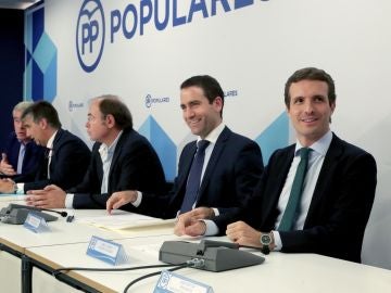 Reunión del plenario de los grupos del PP en el Congreso y el Senado