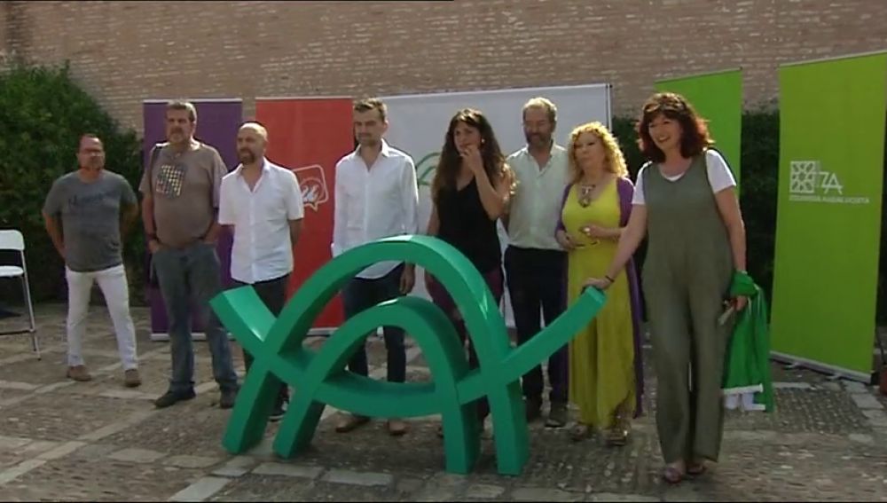 Teresa Rodríguez desafía a la dirección nacional de Podemos y presenta la marca 'Adelante Andalucía'