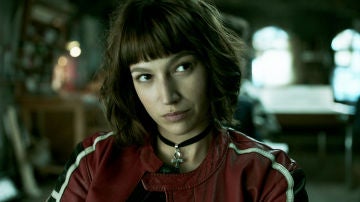 El icónico collar de Tokio de 'La casa de papel' El icónico collar de Tokio de 'La casa de papel'