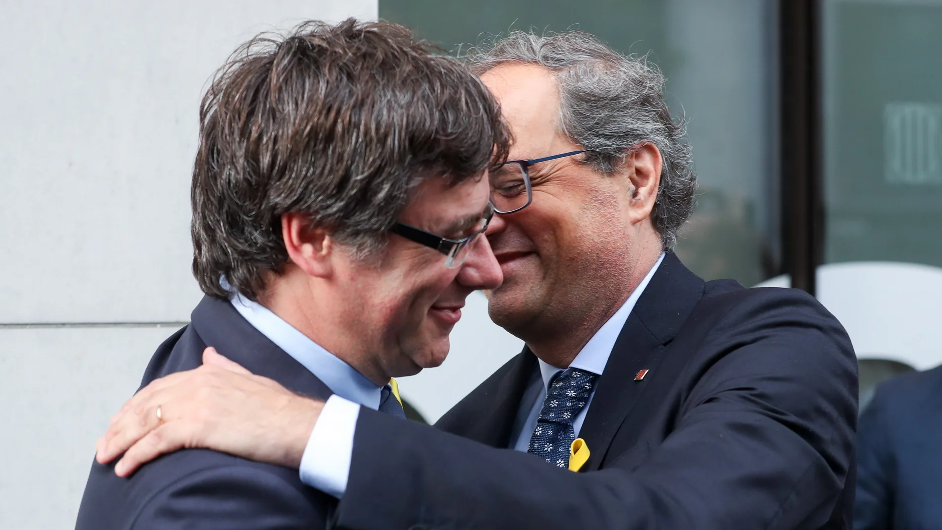 El ex presidente catalán Carles Puigdemont es recibido por el presidente de la Generalitat de Catalunya, Quim Torra, en Bruselas El ex presidente catalán Carles Puigdemont es recibido por el presidente de la Generalitat de Catalunya, Quim Torra, en Bruselas