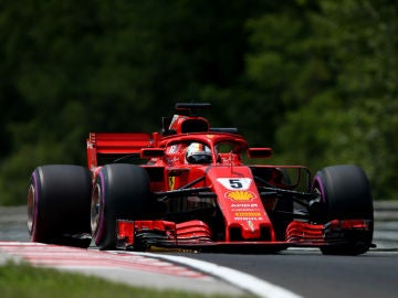 Vettel rueda en Hungaroring