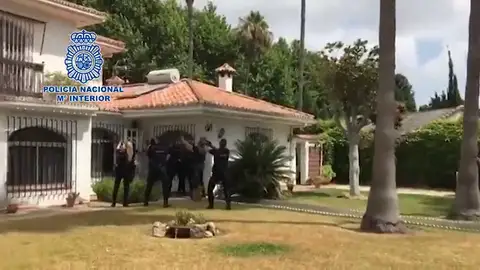Otra operación policial en el Campo de Gibraltar desmantela una nueva "guardería" Otra operación policial en el Campo de Gibraltar desmantela una nueva "guardería"