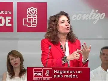 María Jesús Montero acusa a Pablo Casado de falta de "sentido de Estado" por rechazar el techo de gasto María Jesús Montero acusa a Pablo Casado de falta de "sentido de Estado" por rechazar el techo de gasto