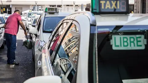 Foto de archivo de un taxi Taxi en Málaga