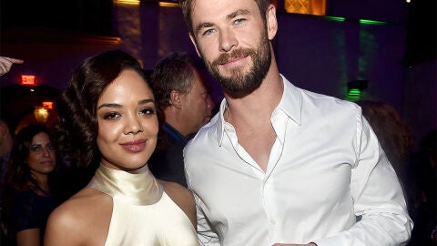 Chris Hemsworth y Tessa Thompson