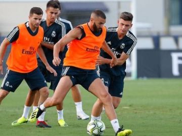 Benzema, en el entrenamiento del Real Madrid en Miami