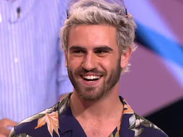 Un concursante consigue los aplausos del público de '¡Boom!' con su imitación a Dani Martín Un concursante consigue los aplausos del público de '¡Boom!' con su imitación a Dani Martín