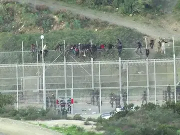 Al menos 400 menores de edad huyen de un albergue de Granada Al menos 400 menores de edad huyen de un albergue de Granada