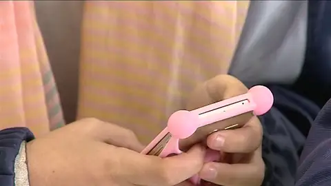 Aulas sin teléfonos por ley Aulas sin teléfonos por ley