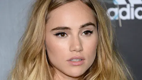 Suki Waterhouse en la premiere de 'Insurgente' Suki Waterhouse en la premiere de 'Insurgente'