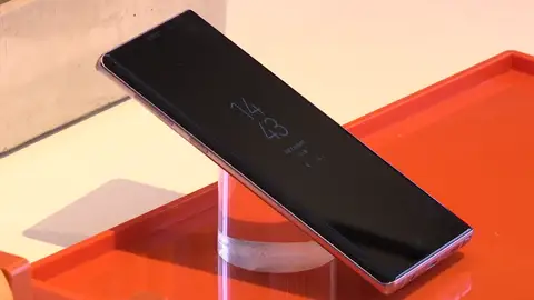 Samsung presenta Galaxy Note9, su 'phablet' con pantalla más grande que alcanza el TB de almacenamiento Samsung presenta Galaxy Note9, su 'phablet' con pantalla más grande que alcanza el TB de almacenamiento