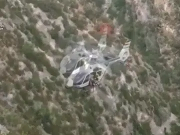 La Guardia Civil ha llevado a cabo 13 operaciones de rescate debido a fuertes tormentas La Guardia Civil ha llevado a cabo 13 operaciones de rescate debido a fuertes tormentas