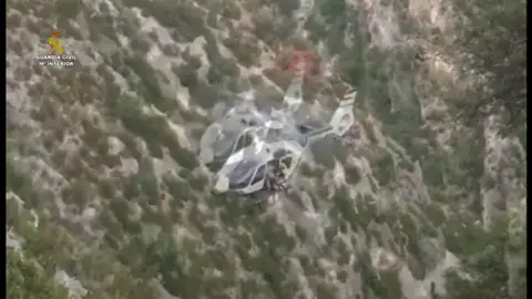 La Guardia Civil ha llevado a cabo 13 operaciones de rescate debido a fuertes tormentas La Guardia Civil ha llevado a cabo 13 operaciones de rescate debido a fuertes tormentas