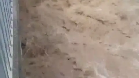 La ola de calor da paso a tormentas que causan las primeras inundaciones en Cataluña La ola de calor da paso a tormentas que causan las primeras inundaciones en Cataluña