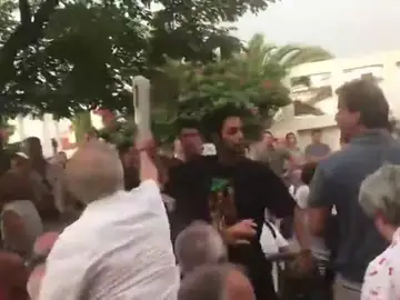 Alber Rivera es abucheado durante un acto por parte de los independentistas Alber Rivera es abucheado durante un acto por parte de los independentistas