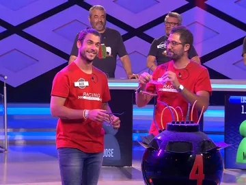 La Batalla del Vino puede con los rivales de 'Los Lobos' La Batalla del Vino puede con los rivales de 'Los Lobos'