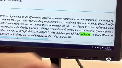 "Tengo tus contraseñas y vídeos íntimos, paga en 24 horas", la 'sextorsión' por mail de la que alerta la Policía "Tengo tus contraseñas y vídeos íntimos, paga en 24 horas", la 'sextorsión' por mail de la que alerta la Policía